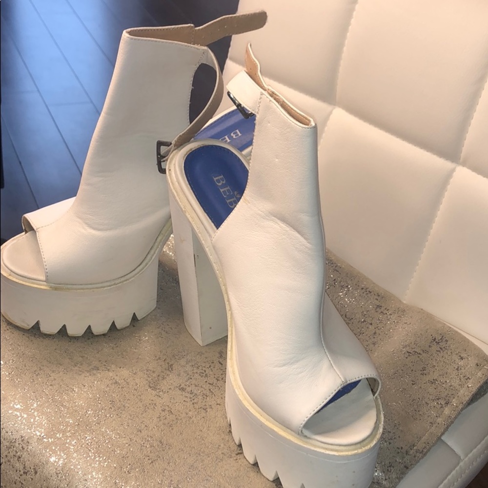 BEBO Sky high white platform heels
